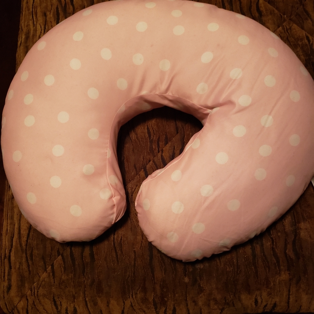 Nursing pillow